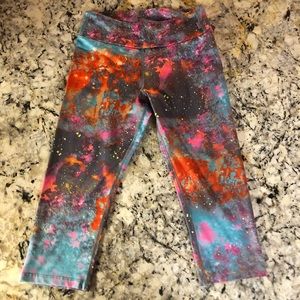 KOS USA capris multicolored size L mint condition